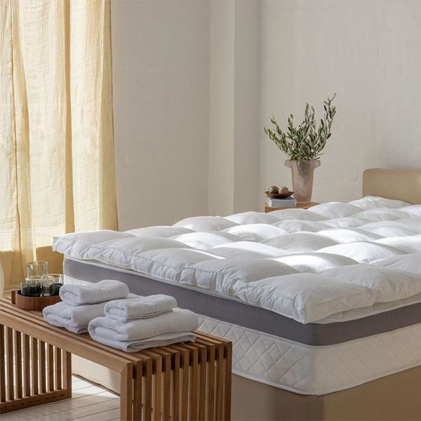 FeatherFree Mattress Topper